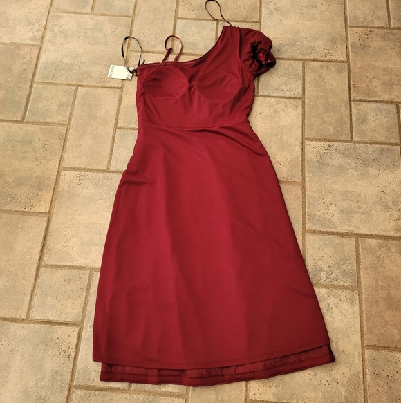 NWT KENSIE Burgundy Velvet Midi Dress sz 6 - Picture 10 of 16